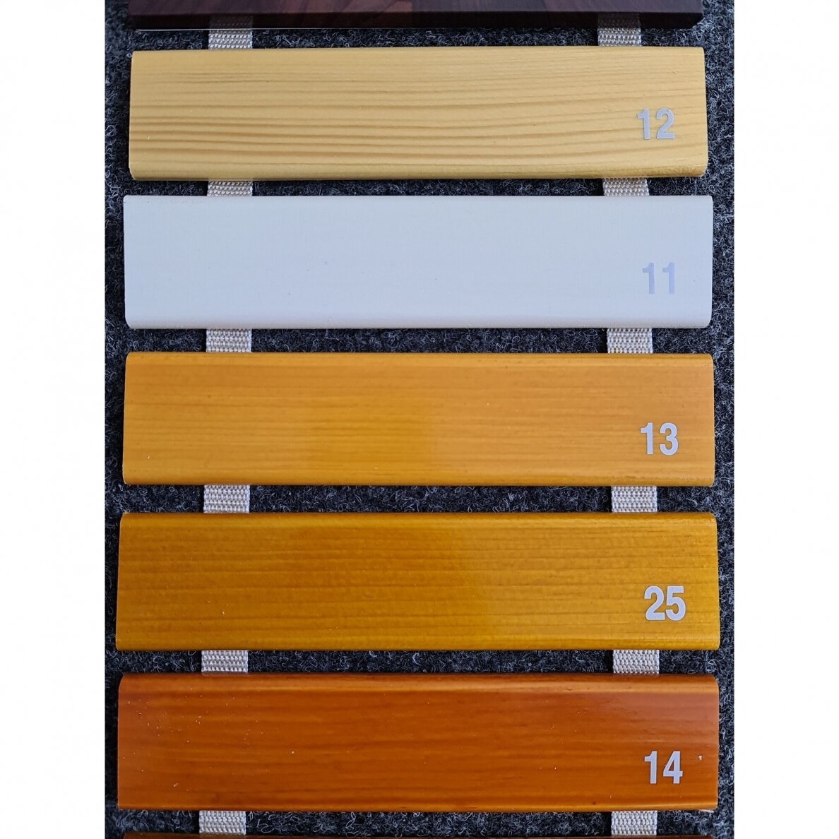 Dažyvė medienai Belinka TOPLASUR UV PLUS spalva Nr.14 0,75L 3 Dažyvė medienai Belinka TOPLASUR UV PLUS spalva Nr.14 0,75L 3
