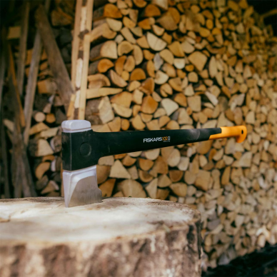 Cirvis FISKARS X32 šķelšanas L 12 Cirvis FISKARS X32 šķelšanas L 12