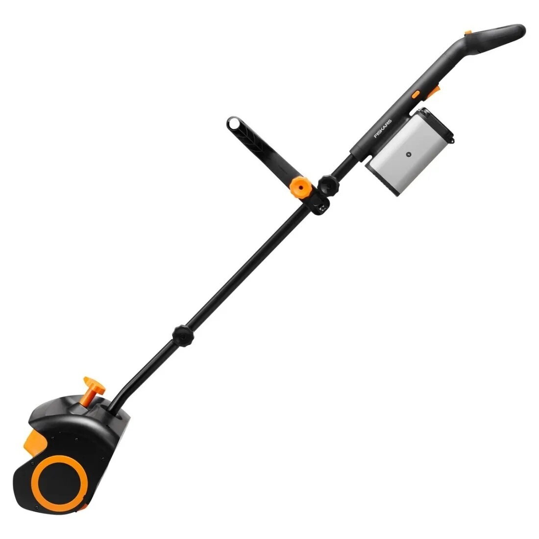 Akumuliatorinis sniego kastuvas Fiskars eSnowShovel Akumuliatorinis sniego kastuvas Fiskars eSnowShovel